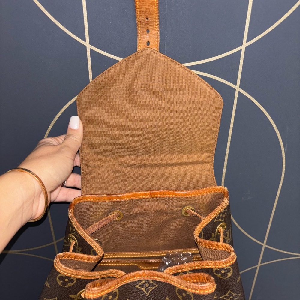 Authentic Louis Vuitton montsouris GM backpack monogram discontinued - Picture 7 of 13